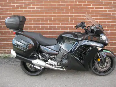 Welcome New Riders! Financing Options Available! .The ultimate backroad Supersport Tourer receives e...