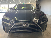 Le Lexus NX 300 2018 avec l’ensemble Luxury incarne l’élégance, la fiabilité et le raffinement dans... (image 2)