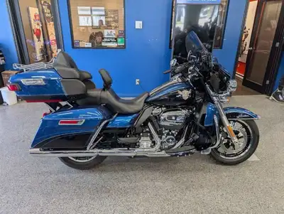 HARLEY DAVIDSON FLHTK ULTRA LIMITED 2018 Livraison partout au Québec et au Nouveau Brunswick. Plusie...