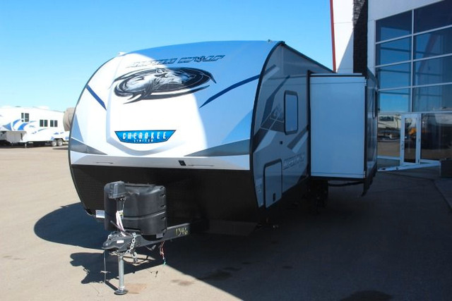 2023 Forest River RV Cherokee Alpha Wolf 22SW in Travel Trailers & Campers in Edmonton - Image 4