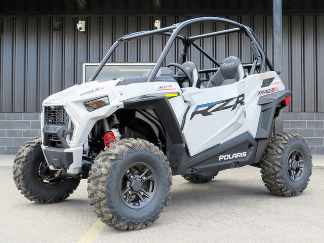 2023 Polaris RZR Trail S 1000 Premium in ATVs in Cambridge - Image 2