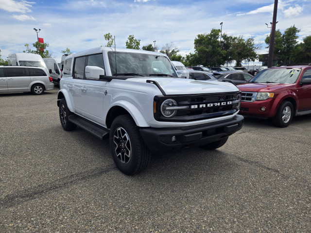 2025 Ford Bronco OUTER BANKS | REMOTE START | 360 CAMERA | G.O.A in Cars & Trucks in Calgary - Image 4