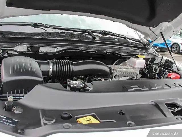 2024 Ram 1500 Sport | LOW KMS | NO ACCIDENTS in Cars & Trucks in Hamilton - Image 11
