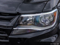 Odometer is 11280 kilometers below market average! Blade Silver Metallic 2022 Chevrolet Colorado LT... (image 9)