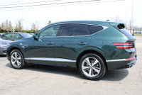 ONE OWNER NO ACCIDENT CLEAN CARFAX SAFETY CERTIFICATION INCLUDED MUST SEE Ready to command the road?... (image 4)