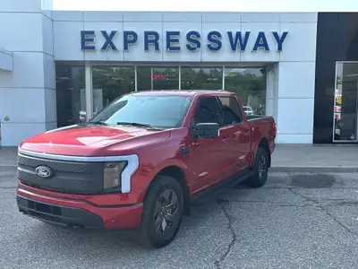 Flash 4WD SuperCrew 5.5' Box, EXTENDED RANGE BATTERY, MAX TOW PACKAGE, BRAKE CONTROLLER, 20'S, REAR...