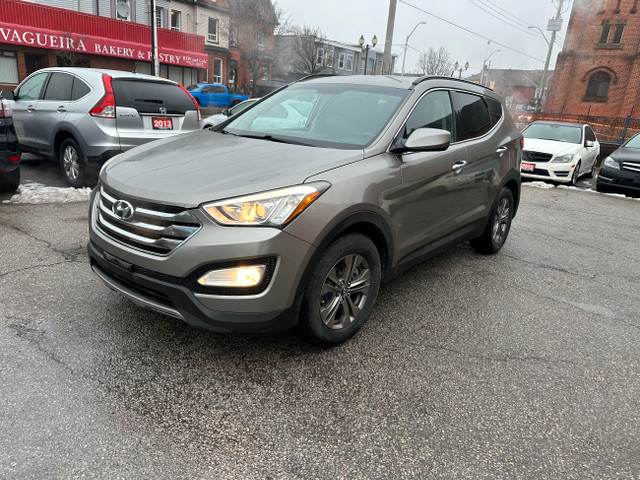 2013 Hyundai Santa Fe Premium in Cars & Trucks in Hamilton - Image 2