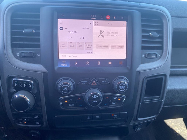 2022 Ram 1500 Classic Express | Crew 5.7L 4WD | Night Edition |  in Cars & Trucks in St. Catharines - Image 3