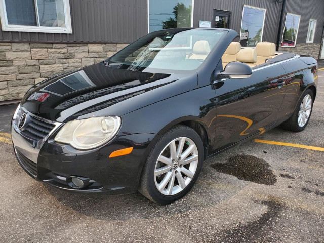  2008 Volkswagen Eos CONV-LEATHER-HARD TOP CONV WITH SUNROOF in Cars & Trucks in Leamington - Image 2