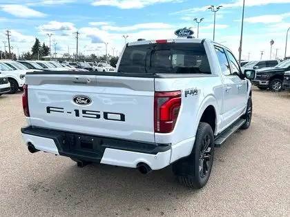 2025 Ford F-150 LARIAT 502A w/BLACK PKG, FX4 PKG & TOW/HAUL PKG in Cars & Trucks in Edmonton - Image 4