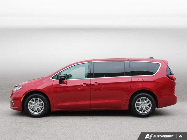 2024 Chrysler Pacifica Touring L in Cars & Trucks in Hamilton - Image 2