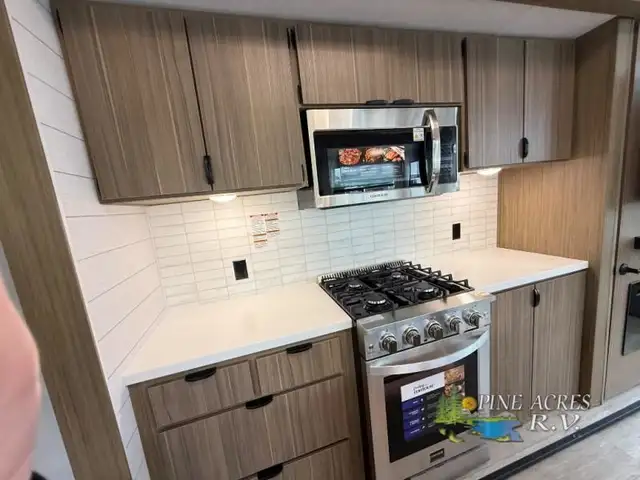 2026 Forest River RV Wildwood Grand Lodge 42FLDL in Travel Trailers & Campers in Truro - Image 31