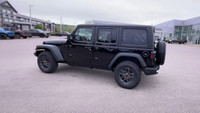 Four Wheel Drive. Cloth Interior. 12.3 Inch Touchscreen. Bluetooth. Apple CarPlay/Android Auto. Remo... (image 6)