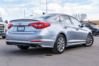 Premium LEATHER Interior - PANORAMIC Sunroof - NAVIGATION - TOUCHSCREEN Display - PREMIUM Audio - HE... (image 1)