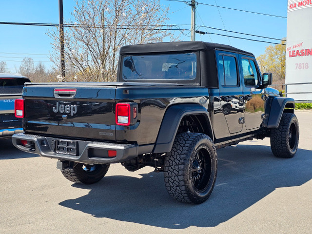 2020 Jeep Gladiator Sport S, 4X4, Heated Seats and Steering in Cars & Trucks in St. Catharines - Image 3