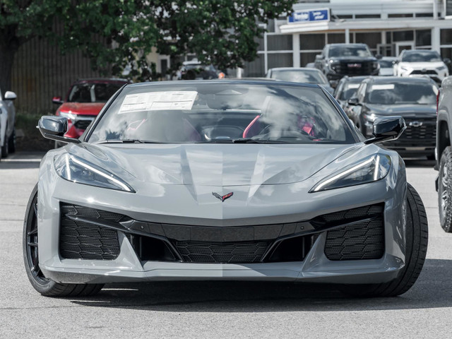 2025 Chevrolet Corvette Z06 3LZ- Front Lift in Cars & Trucks in Markham / York Region - Image 4