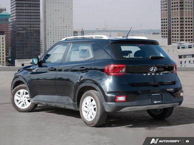 2023 Hyundai Venue Preferred | Apple CarPlay | Heated Seats in Cars & Trucks in Calgary - Image 4
