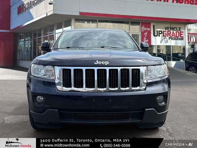 2011 Jeep Grand Cherokee Laredo in Cars & Trucks in City of Toronto - Image 3