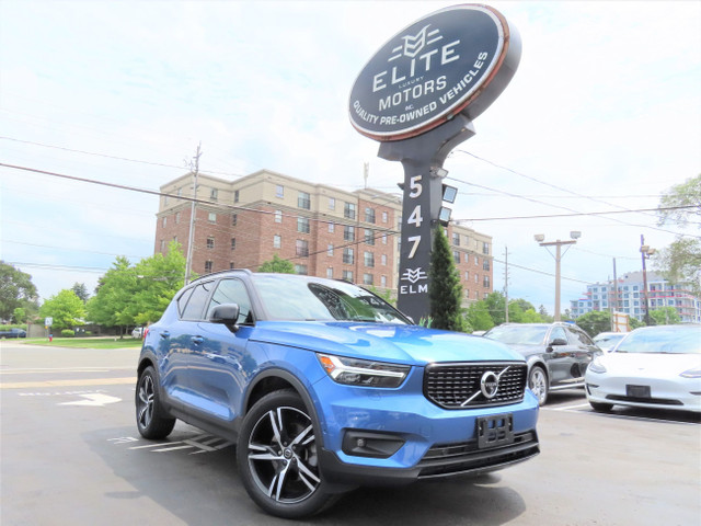 2019 Volvo XC40 T5 AWD R-Design Pkg - Moonroof - Leather !! in Cars & Trucks in Oakville / Halton Region