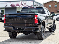 All purchasers receive a CarHub Rewards Card for $1000 towards service! This Chevrolet Silverado 150... (image 9)