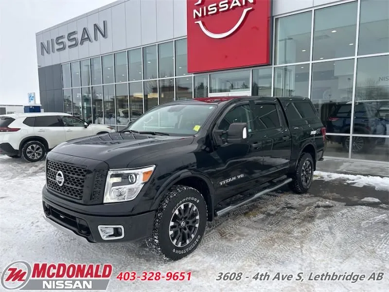 2018 Nissan Titan Pro4X Lux One Owner - Great Condition - Nissan