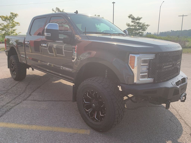  2019 Ford F-350 Platinum Diesel liftkit winch on 37’s in Cars & Trucks in Guelph - Image 2