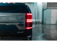 **ACCIDENT FREE - MECHANICALLY CERTIFIED** 118,628 KM This 2019 Ford F-150 4x4 Super Crew Platinum F... (image 8)