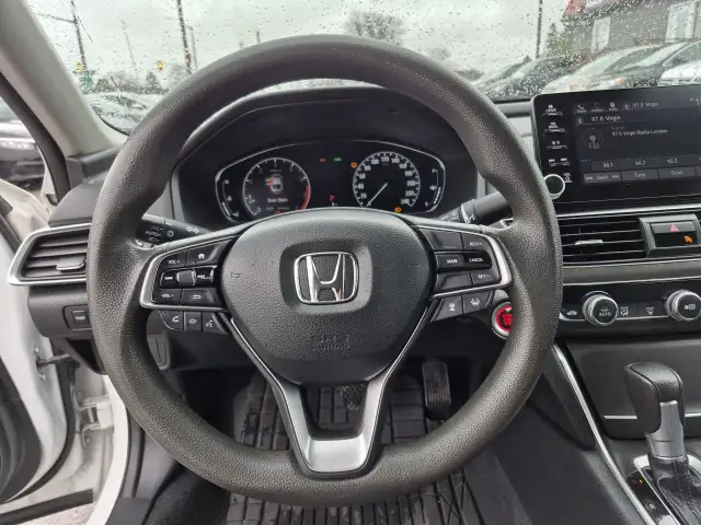 2018 Honda Accord LX Certified/Clean in Cars & Trucks in London - Image 16