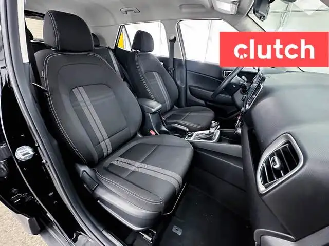 2023 Hyundai Venue Preferred w/ Apple CarPlay, Heated Front Seat in Cars & Trucks in City of Toronto - Image 16