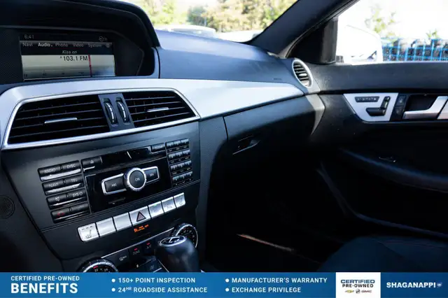 2015 Mercedes-Benz C-Class C 3504MATIC® | LOW KM | BEAUTIFUL CON in Cars & Trucks in Calgary - Image 22