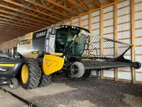 BEAUTY 2017 Lexion 670 with Header Pkg @ Foster's