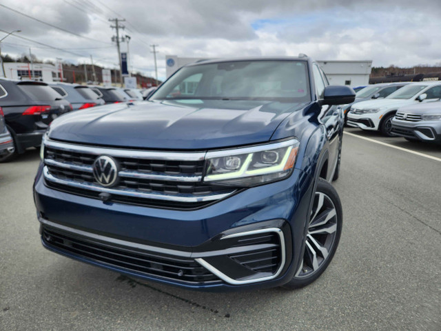 2021 Volkswagen Atlas Cross Sport 3.6 FSI Execline in Cars & Trucks in Saint John