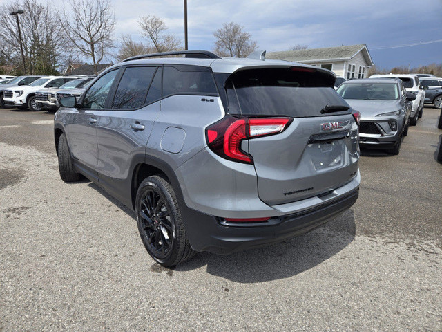 2024 GMC Terrain SLE ELEVATION EDITION AWD SLE ELEVATION EDITION in Cars & Trucks in Oshawa / Durham Region - Image 4