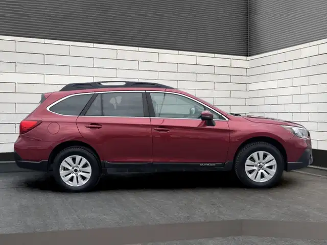 Subaru Outback 2.5i Tourisme avec ensemble EyeSight 2019 à vendr in Cars & Trucks in Laval / North Shore - Image 4