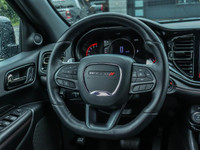 **COMING SOON**2022 Dodge Durango R/T AWD – 5.7L HEMI V8 – Only 15,305 km – 7-Passenger Muscle SUVNo... (image 9)