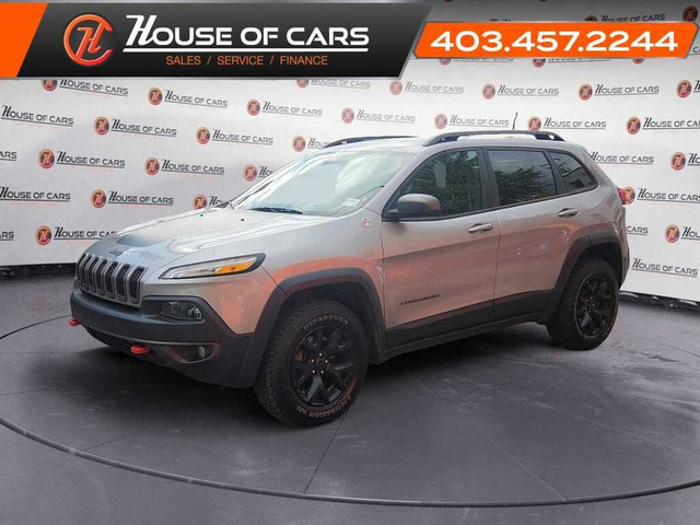  2018 Jeep Cherokee Trailhawk4x4 Backup Camera Bluetooth Leather in Cars & Trucks in Calgary