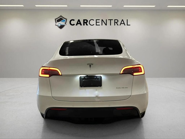 2022 Tesla Model Y Long Range| Clean CARFAX in Cars & Trucks in Barrie - Image 4