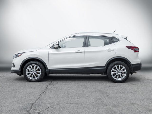 2023 Nissan Qashqai SV | Clean Carfax | Heated Seats | Cruise in Cars & Trucks in Hamilton - Image 4