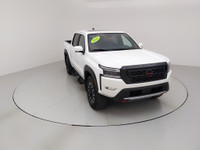 2022 Nissan Frontier PRO-4X Crew Cab Rugged Capability Meets Modern Comfort Overview: Conquer any te... (image 5)