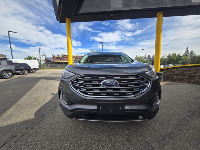 2023 Ford Edge Titanium AWD-No Accidents-Pano Sunroof-Back up Ca in Cars & Trucks in Calgary - Image 2