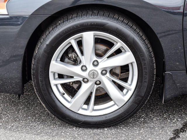 2013 Nissan Altima 2.5 S *AS-IS* 2.5L, AUTO, ALLOYS in Cars & Trucks in Oakville / Halton Region - Image 4