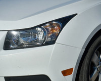 KBB.com 10 Best Sedans Under $25,000. This Chevrolet Cruze boasts a Turbocharged Gas I4 1.4L/83 engi... (image 8)