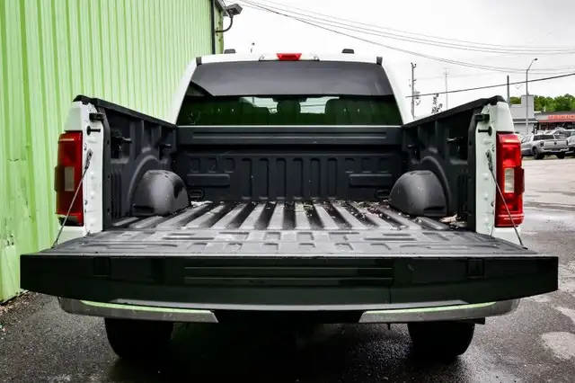 2021 Ford F-150 XLT • REMOTE START • NAV • PARK ASSIST • CP/AA in Cars & Trucks in Cornwall - Image 7