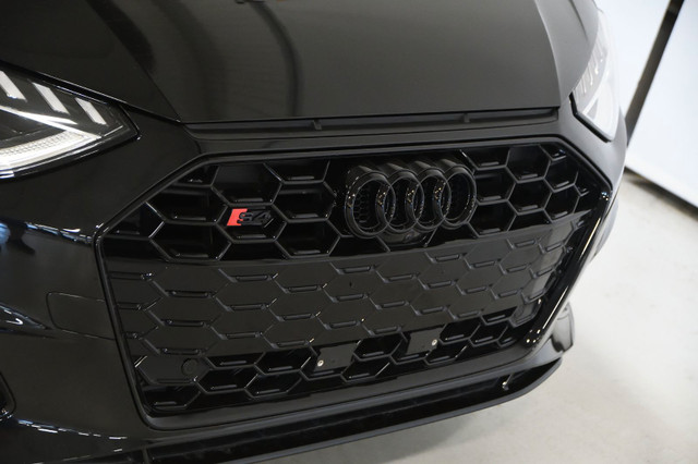 2024 Audi S4 SEDAN Technik / Black optics / Dynamic / Carplay /  in Cars & Trucks in Longueuil / South Shore - Image 3