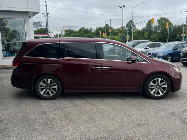 2016 Honda Odyssey Touring - LTHR! NAV! BACK-UP CAM! BSM! DVD! 8 in Cars & Trucks in Kitchener / Waterloo - Image 5