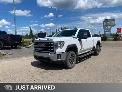 This GMC Sierra 3500HD delivers a Turbocharged Diesel V8 6.6L/ engine powering this Automatic transm...