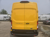 NEW ARRIVAL - FULLY SERVICED AND ONTARIO SAFETY STANDARDS CERTIFIED AT NO ADDITIONAL COST! PREVIOUS... (image 5)