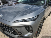 Price includes Added Accessories Plus Moonroof power, sliding, transparent glass | Engine block Heat... (image 8)