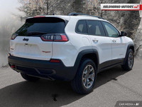 Engine: Gas V-6 3.2L L/100Km City: 12.9 L/100Km Hwy: 9.7 Safety Equipment Side Impact Beams Dual Sta... (image 4)