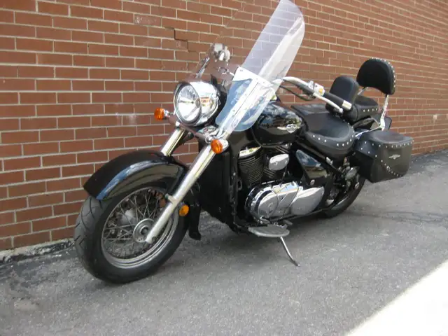 2005 Suzuki C50T Boulevard in Street, Cruisers & Choppers in City of Toronto - Image 7